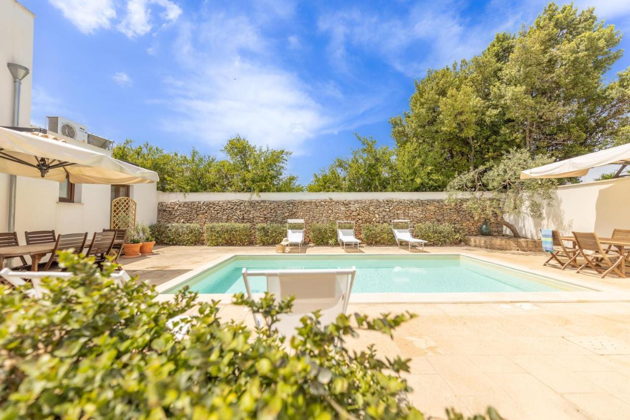 Вилла Courtyard With Pool Ракале Экстерьер фото