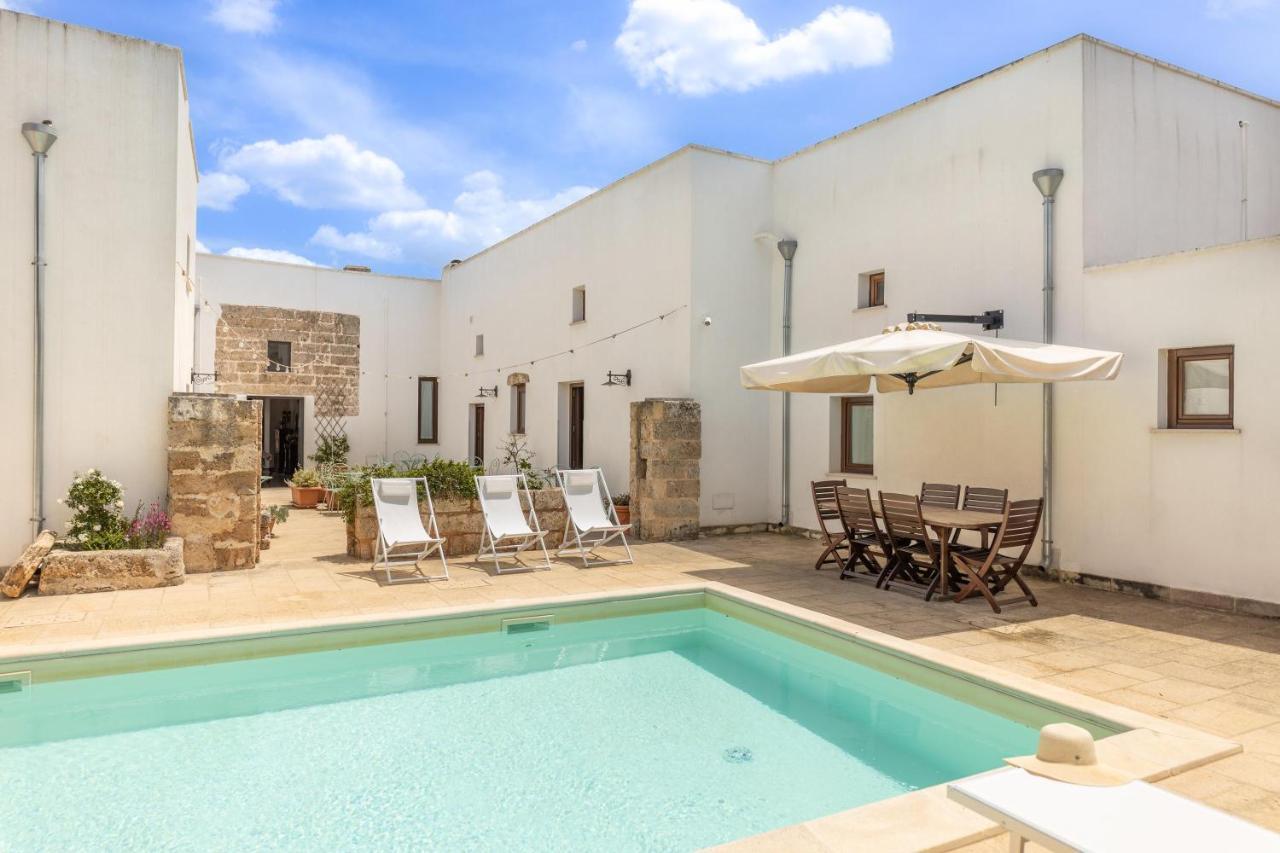 Вилла Courtyard With Pool Ракале Экстерьер фото