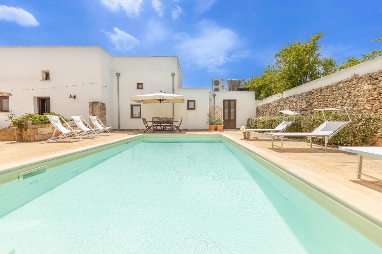 Вилла Courtyard With Pool Ракале Экстерьер фото