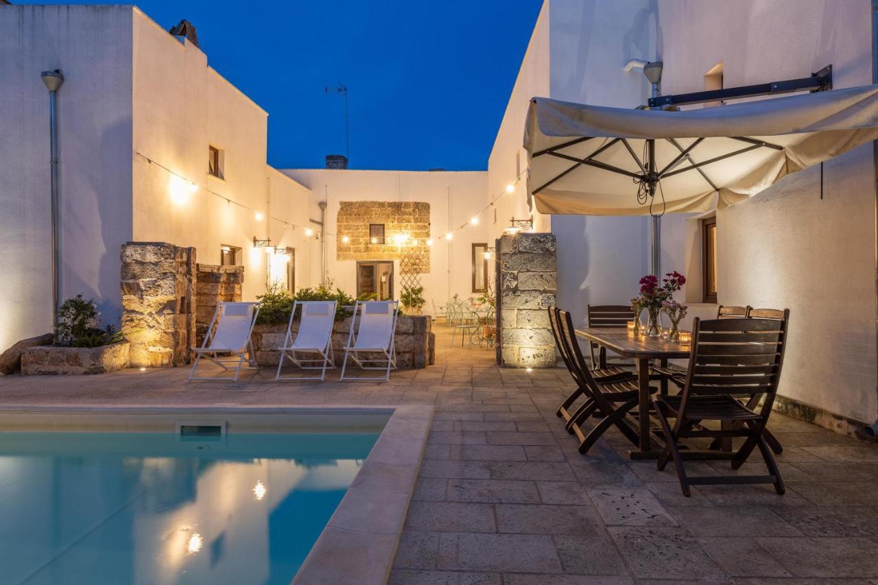 Вилла Courtyard With Pool Ракале Экстерьер фото